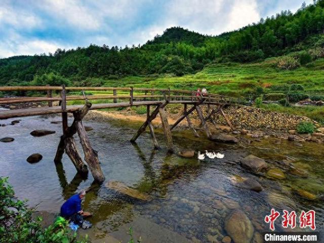 浙江龙泉溪头村荣登联合国世界旅游组织最佳旅游目的地背后的故事