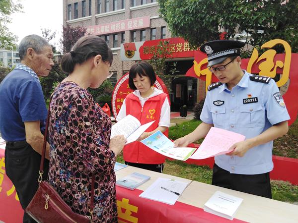 池州市烟草专卖局（公司），坚持三个方向强化创新工作实践