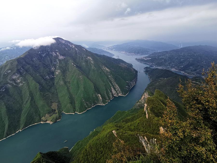 美丽长江·三峡行动青年志愿宣讲活动盛大启幕，武汉青年投身环保宣讲热潮