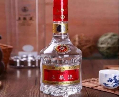 内地广告国酒茅台，传统与现代的完美融合