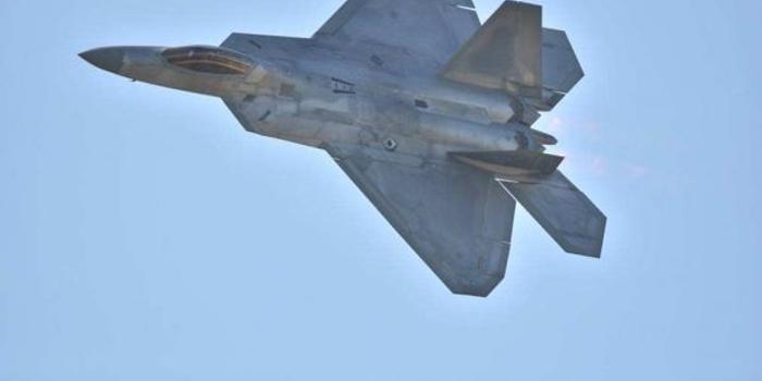 F-22猛禽，空中霸主之光辉历程