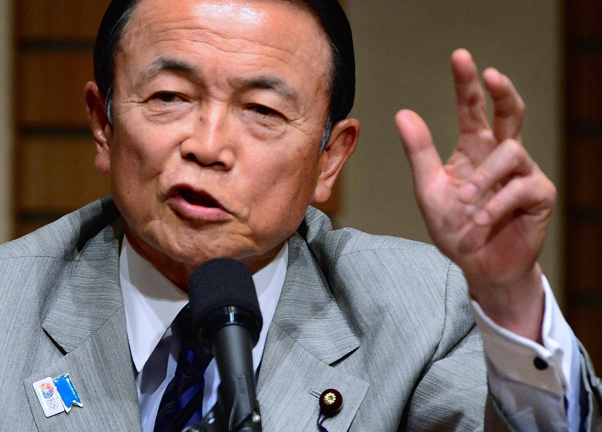 探究日本政界的亲戚关系，麻生太郎与安倍晋三的关系解析