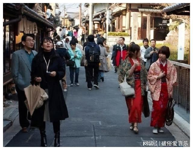 日本人对中国人的友好程度分析